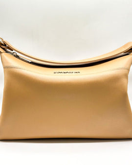 Row in Chai Brown