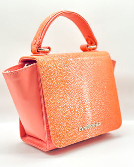 Stellah in Coral